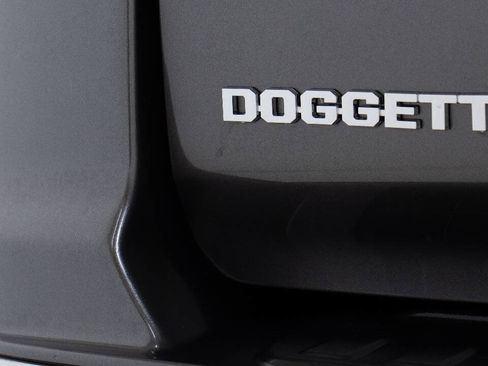 Used 2011 Toyota 4Runner Limited AWD/4WD image 16