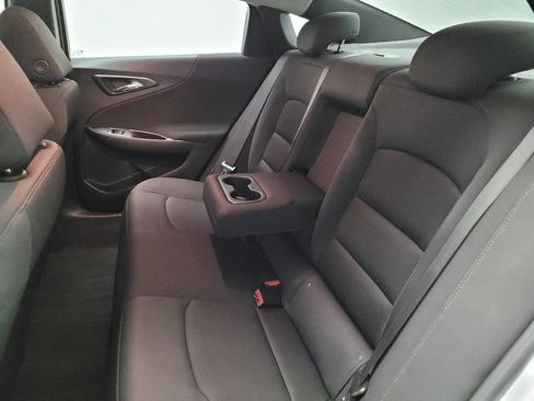 Used 2023 Chevrolet Malibu LT FWD image 18