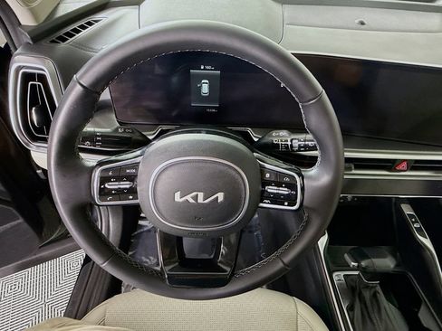 Used 2025 Kia Sorento S w/ Panoramic Sunroof Package AWD/4WD image 21