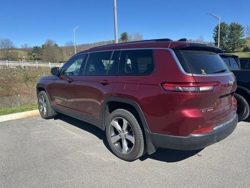 Used 2022 Jeep Grand Cherokee L Limited w/ MOPAR Finishing Package image 28