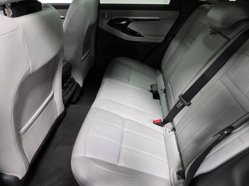 Used 2023 Land Rover Range Rover Evoque SE AWD/4WD image 32