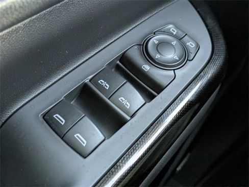 Used 2021 GMC Acadia AT4 image 26