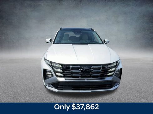 New 2025 Hyundai Tucson Limited image 5