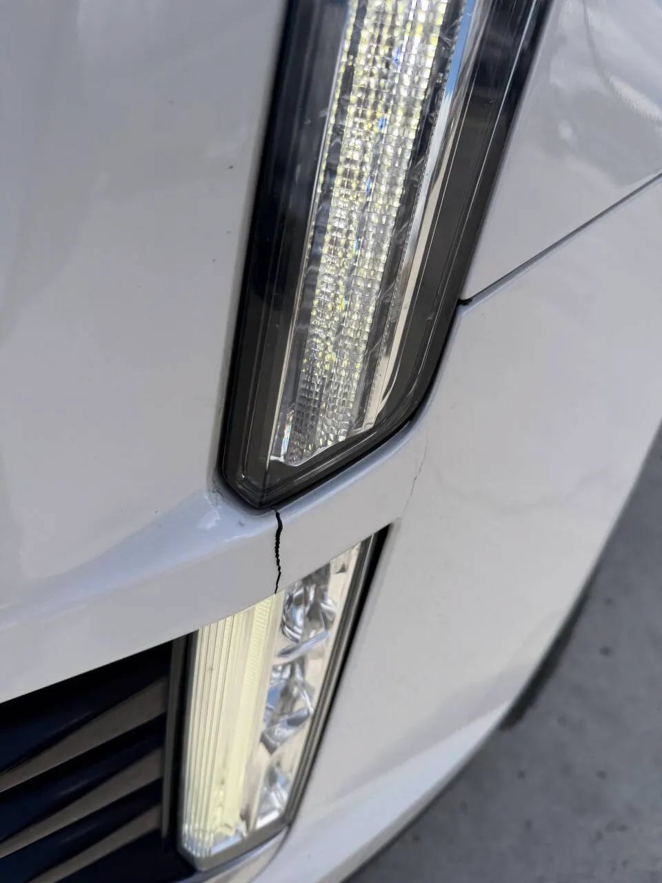 Used 2017 Cadillac XT5 Premium Luxury AWD/4WD image 4