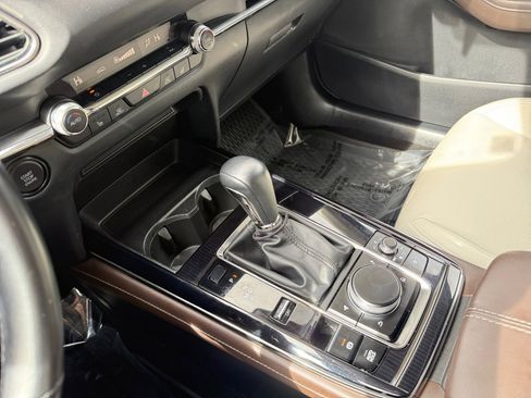 Used 2023 MAZDA CX-30 AWD 2.5 S w/ Premium Package image 13