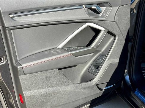 New 2025 Audi Q3 2.0T Premium Plus image 10