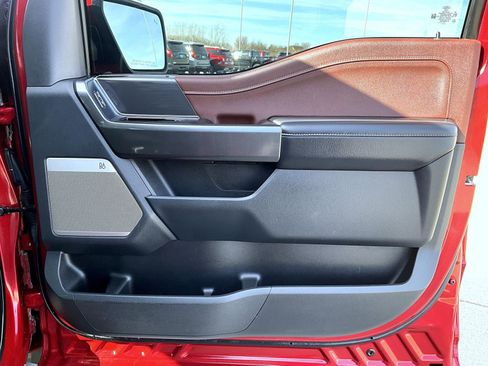 Used 2021 Ford F150 Lariat w/ Equipment Group 502A High image 17