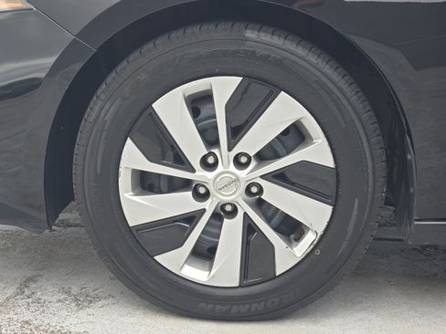 Used 2021 Nissan Altima 2.5 S w/ Driver Assist Package FWD image 14