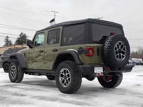 New 2026 Jeep Wrangler Unlimited Rubicon w/ Technology Group AWD/4WD image 3