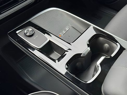 New 2026 Buick Enclave Preferred w/ LPO, Floor Liner Package FWD image 20