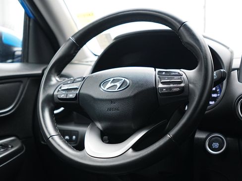 Used 2020 Hyundai Kona Limited image 18