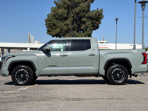 Used 2022 Toyota Tundra SR5 w/ TRD Off-Road Package AWD/4WD image 7