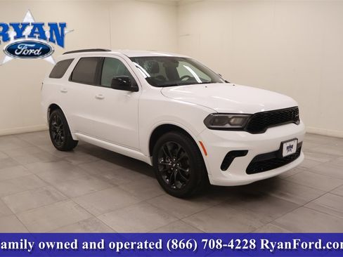 Used 2025 Dodge Durango GT w/ Blacktop Package image 7