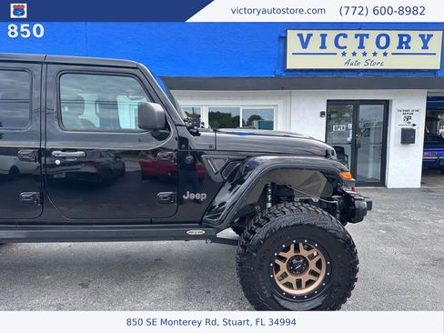 Used 2020 Jeep Gladiator Rubicon w/ Dual Top Group image 22