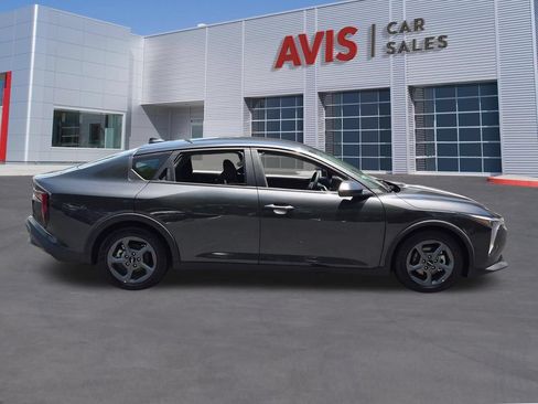Used 2025 Kia K4 FWD image 5