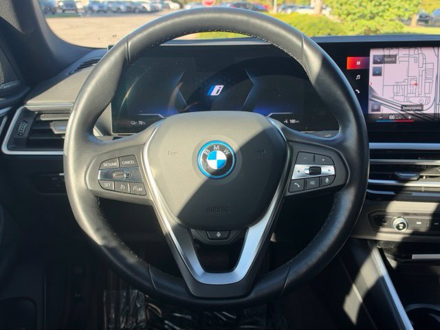 Certified 2023 BMW i4 eDrive40 w/ Premium Package RWD image 22