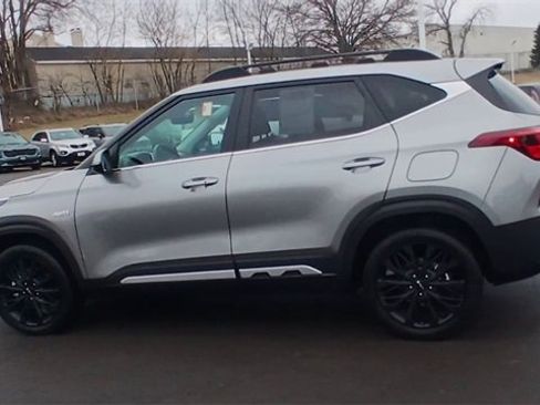 Certified 2023 Kia Seltos Nightfall Edition image 8