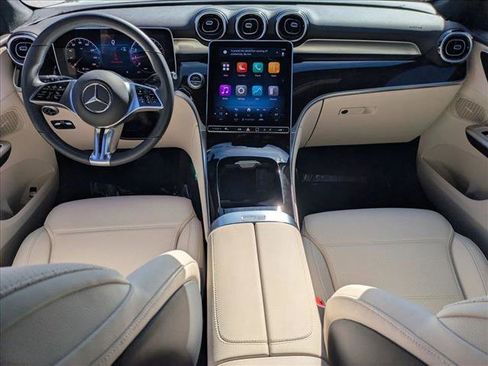 Certified 2025 Mercedes-Benz GLC 300 image 16