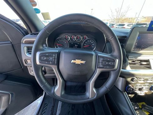 Used 2023 Chevrolet Suburban LS image 41