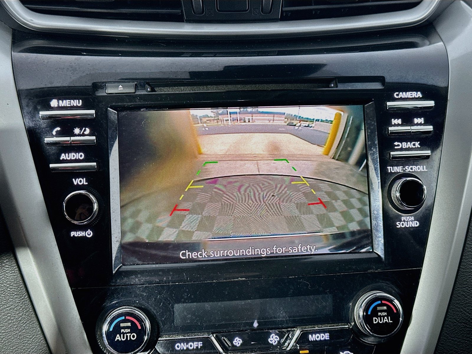 Used 2020 Nissan Murano SV FWD image 11