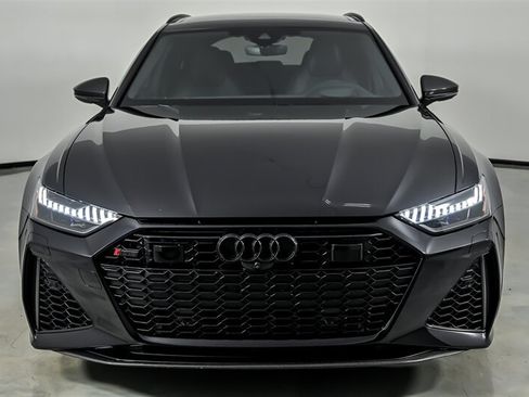 Used 2021 Audi RS 6 AWD/4WD image 4