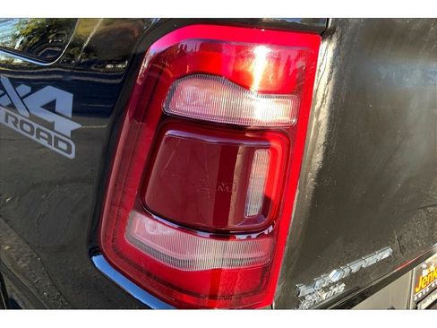 Used 2019 RAM 1500 Limited image 30