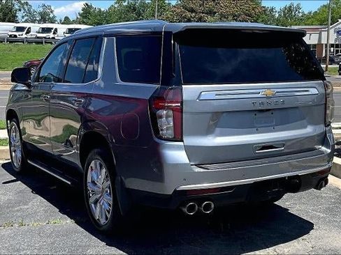 Used 2023 Chevrolet Tahoe High Country AWD/4WD image 3