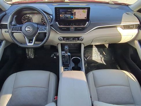 Used 2023 Nissan Altima 2.5 SL image 14