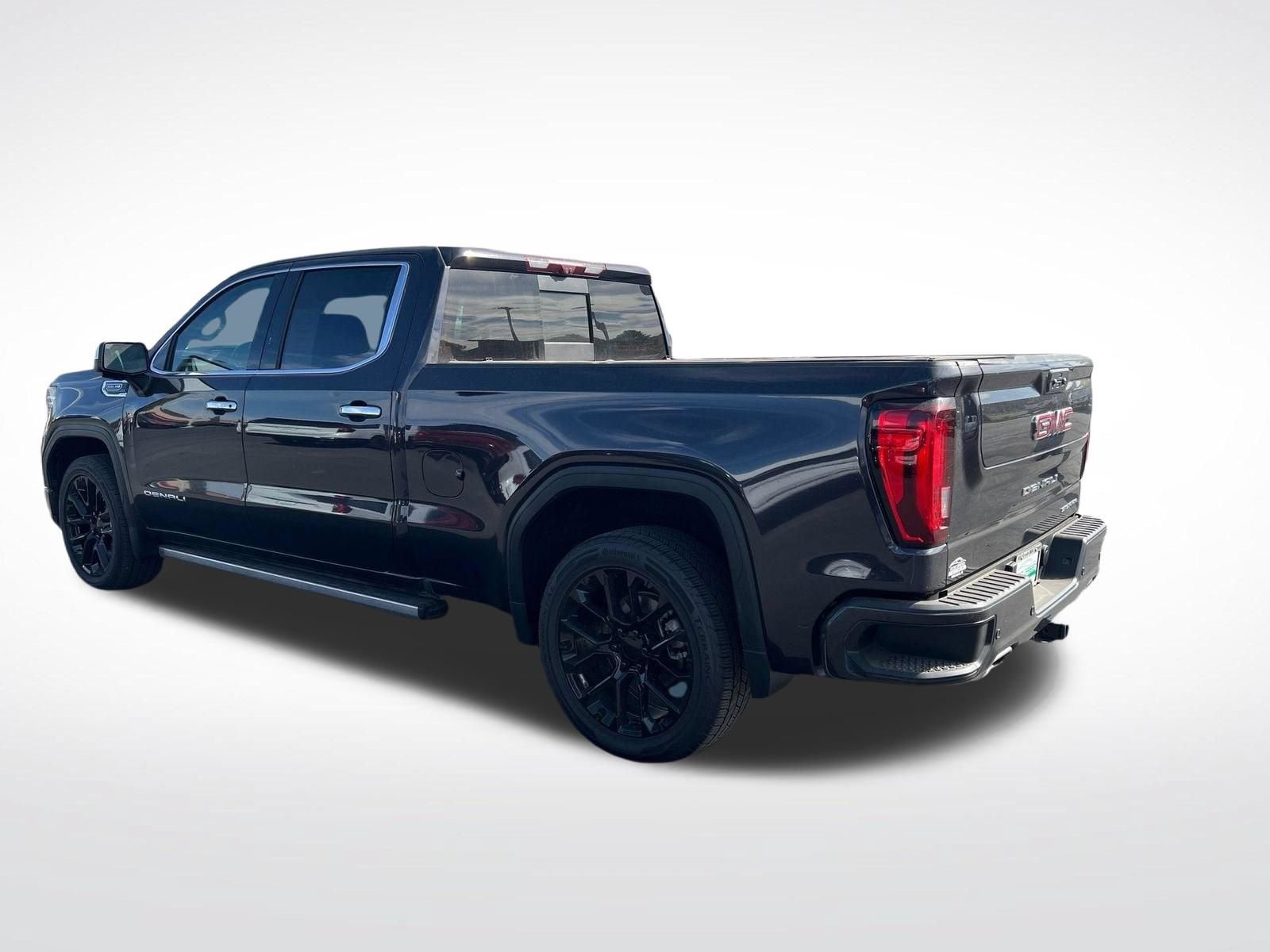 Used 2022 GMC Sierra 1500 Denali w/ Denali Reserve Package AWD/4WD image 7