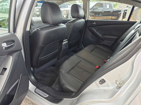 Used 2012 Nissan Altima 2.5 SL w/ 2.5SL Pkg FWD image 11