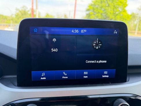 Used 2021 Ford Escape SEL w/ Technology Package FWD image 14