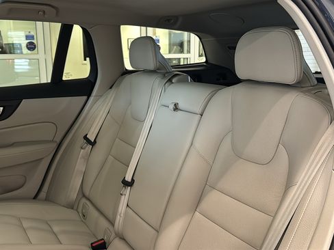 New 2026 Volvo V60 B5 Cross Country Plus w/ Protection Package Premier AWD/4WD image 26