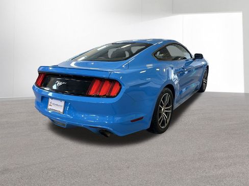 Used 2017 Ford Mustang EcoBoost image 32
