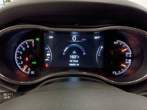 Used 2019 Jeep Grand Cherokee Limited AWD/4WD image 31