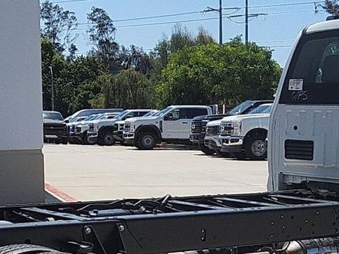 New 2026 Ford F550 2WD Regular Cab Super Duty image 17