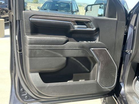 Used 2023 Chevrolet Silverado 1500 RST w/ Z71 Off-Road Package image 21