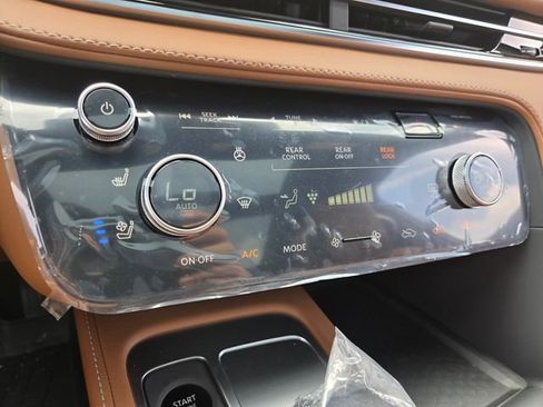 New 2026 INFINITI QX60 Autograph w/ Dark Cargo Package AWD/4WD image 29