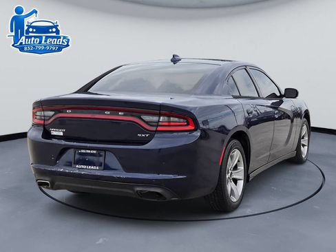 Used 2015 Dodge Charger SXT image 5