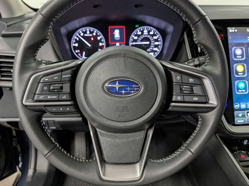 Used 2025 Subaru Outback Premium image 19