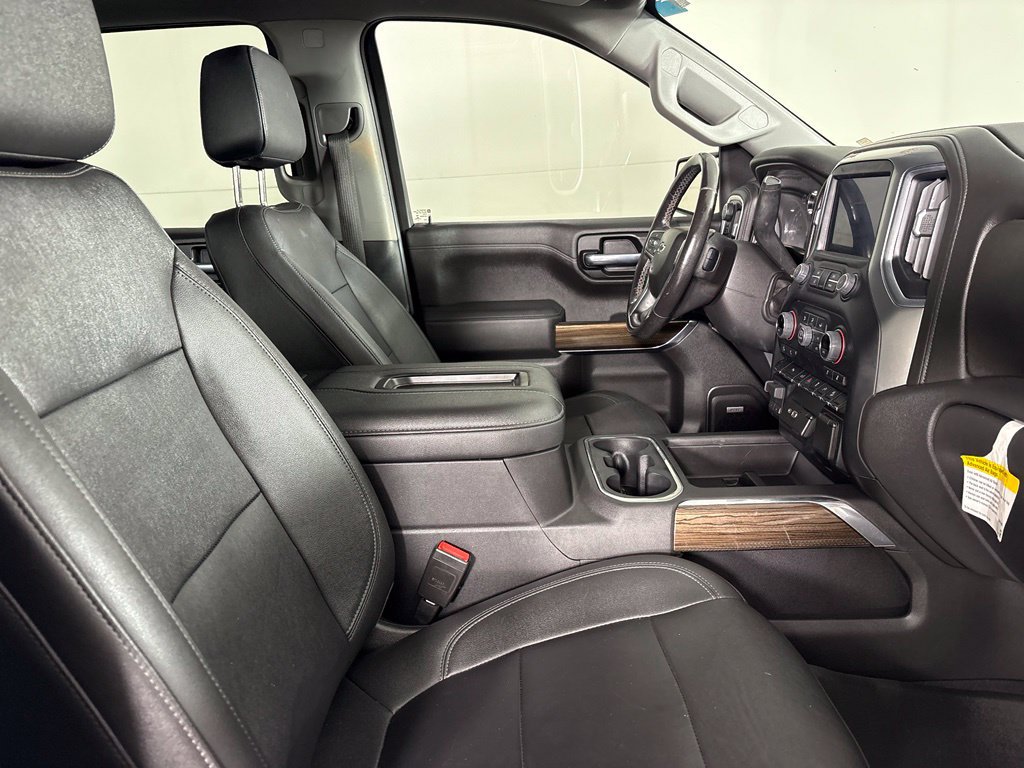 Certified 2022 Chevrolet Silverado 1500 LT Trail Boss w/ LT Trail Boss Premium Package AWD/4WD image 17