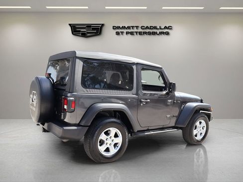 Used 2022 Jeep Wrangler Sport S image 5