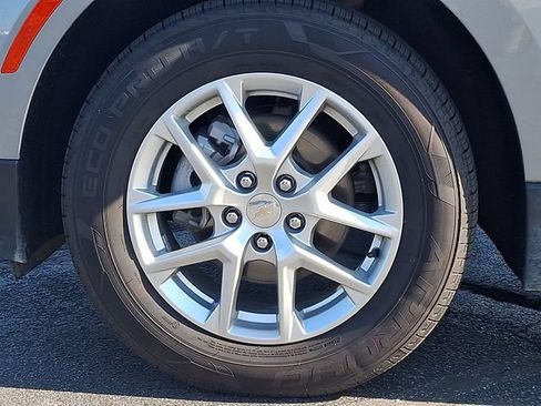Used 2024 Chevrolet Equinox LT AWD/4WD image 8