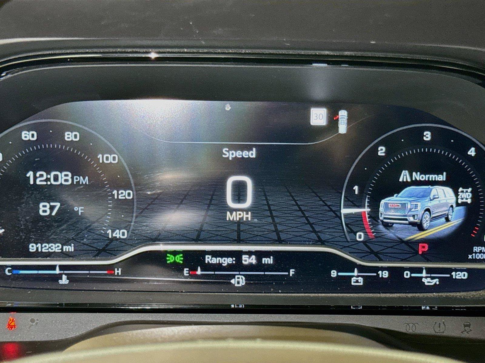 Certified 2022 GMC Yukon XL Denali AWD/4WD image 10