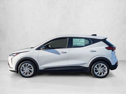 New 2027 Chevrolet Bolt LT w/ Comfort Package FWD image 5