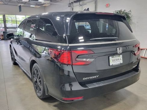 Certified 2023 Honda Odyssey Sport image 7
