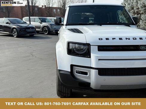 Used 2025 Land Rover Defender 110 S image 13