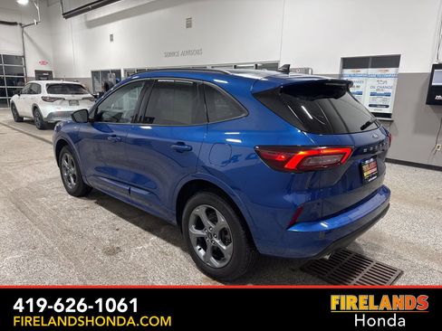 Used 2023 Ford Escape ST-Line Select image 5