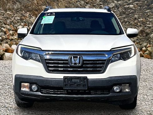 Used 2017 Honda Ridgeline RTL-T image 3