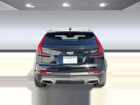 Certified 2023 Cadillac XT4 Premium Luxury w/ Enhanced Visibility Package image 8