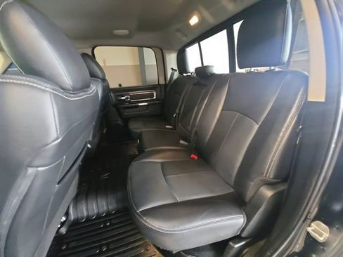 Used 2018 RAM 1500 Laramie w/ Convenience Group AWD/4WD image 22